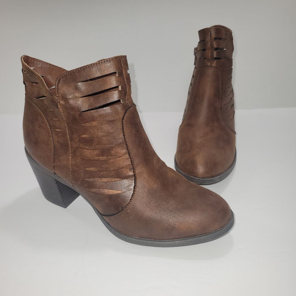 Arizona Brown Ankle Boot Women's 9M Memory Foam Western Boho Leather Cowgirl